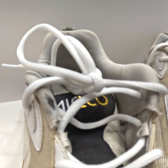 NIKE AIR MAX ATHLETIC SNEAKER SHOE MEN SIZE 13   WHITE & TAN COLOR - Picture 5 of 9